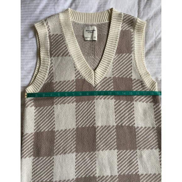 90's style Abercrombie & Fitch Argyle V-Neck Sweater Dress Size M Cream Tan - Picture 9 of 10